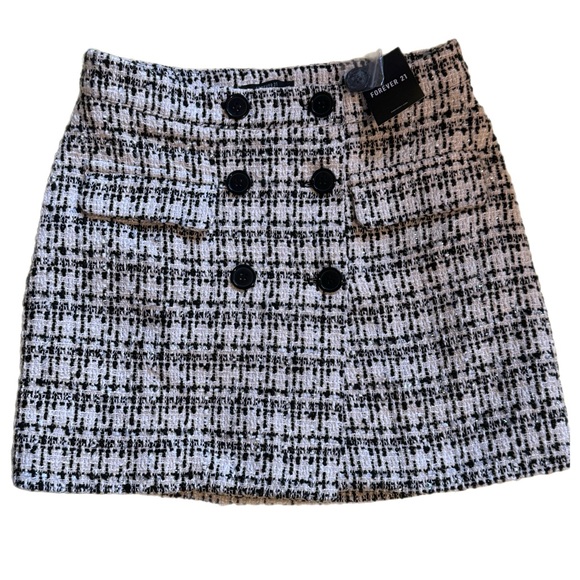 Black and White Tweed Mini Skirt - Picture 12 of 12